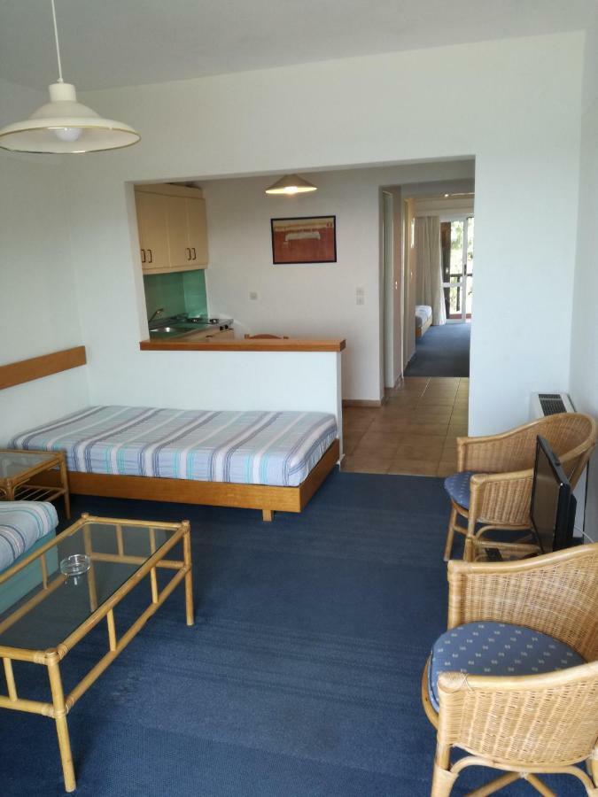 Apollon Suites Karystos  Zewnętrze zdjęcie